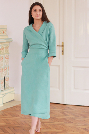 Lotika dresses from the Czech Podkrkonoší region made with love and respect for the nature and man wrap fit maxi length
